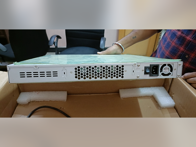 Cyberoam CR500iNG-XP Next-Gen UTM Firewall, back panel