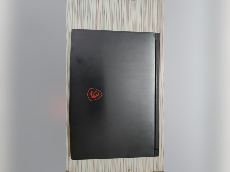MSI GF63 Thin 9SC Laptop (MS-16R3), lid