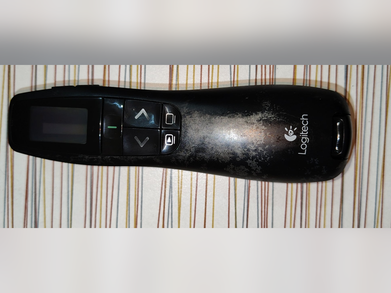 Logitech R800 Professional Presenter, with LCD display