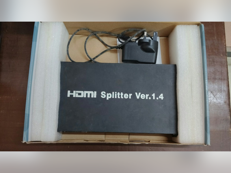 Click to enlarge HDMI Splitter 1x8 (Unbranded), in retail box with power adapter