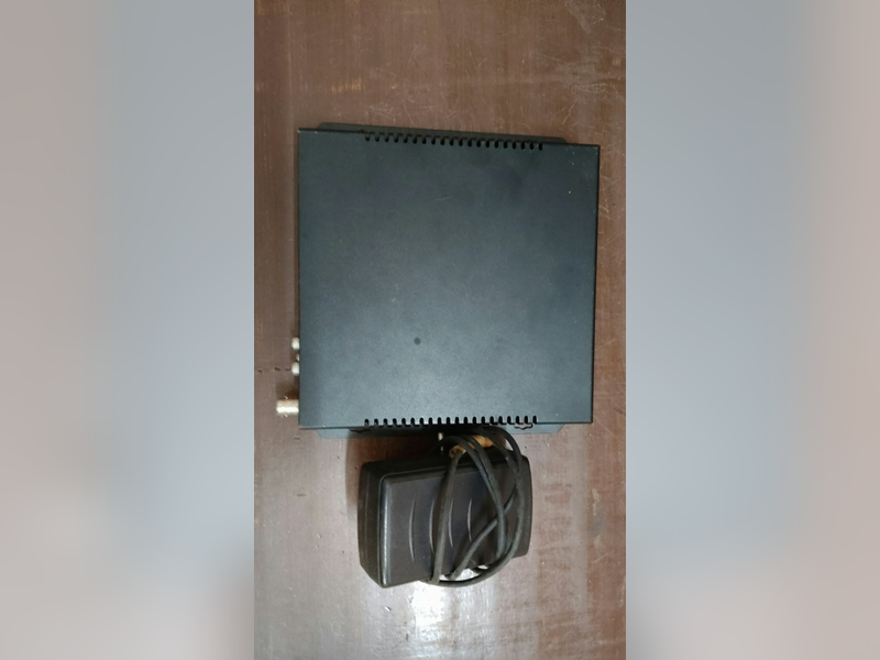 HDMI CVBS HD Encoder (Unbranded), top with power adapter